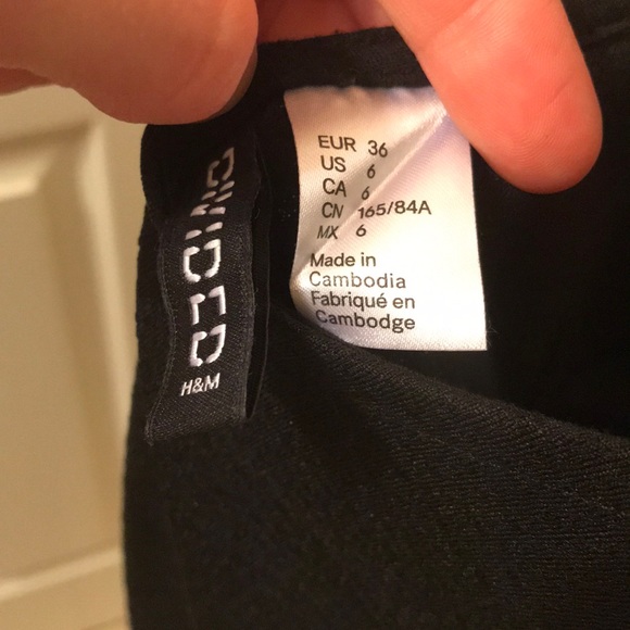H&M Divided Black Dress - Picture 6 of 6